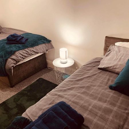 Luxury Suite 3 Bed Apartment Sleeps 6-8 Blackpool Exterior foto